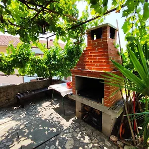 https://apartmani-david.pula-hotels.org