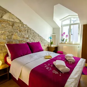 Bed and breakfast Point, Pula